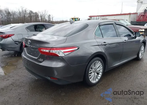 2019 Toyota Camry Hybrid Xle из США, поврежденный, VIN 4T1B21HK1KU516602